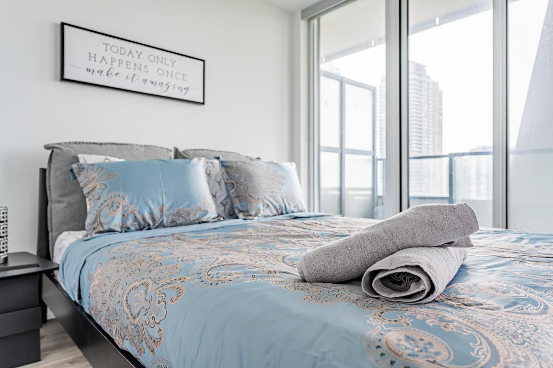 Luxury Properties Close To Rogers Center In Toronto Downtown Core Exteriör bild